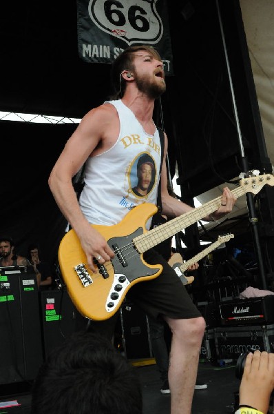 Paramore on the Route 66 Stage, Warped Tour, Verizon Wireless Amphitheater,