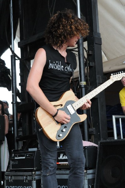 Paramore on the Route 66 Stage, Warped Tour, Verizon Wireless Amphitheater,