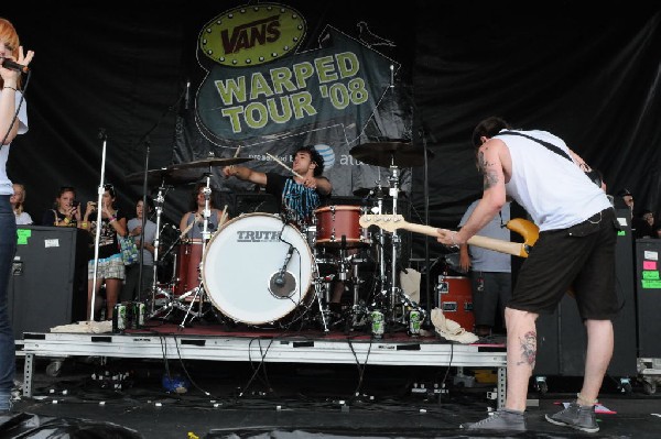 Paramore on the Route 66 Stage, Warped Tour, Verizon Wireless Amphitheater,