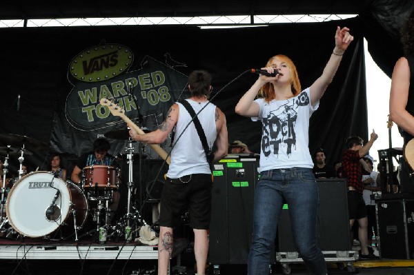 Paramore on the Route 66 Stage, Warped Tour, Verizon Wireless Amphitheater,