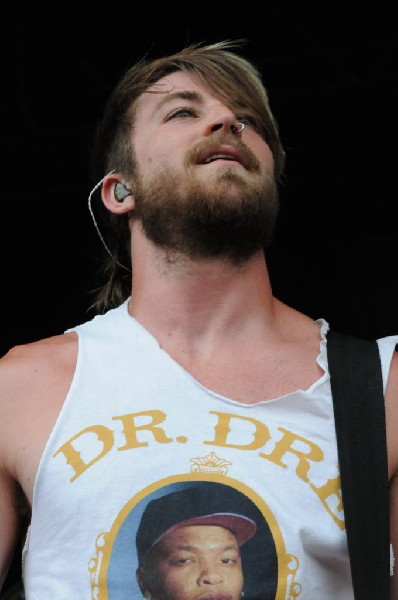 Paramore on the Route 66 Stage, Warped Tour, Verizon Wireless Amphitheater,