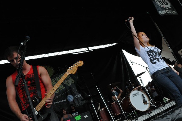 Paramore on the Route 66 Stage, Warped Tour, Verizon Wireless Amphitheater,