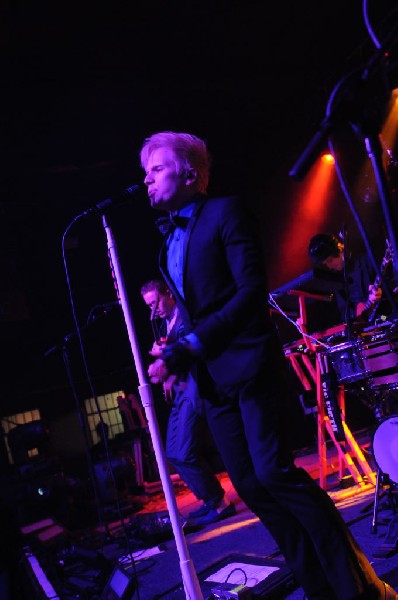 Patrick Stump at La Zona Rosa, Austin, Texas 10/19/11 - photo by Jeff Barri