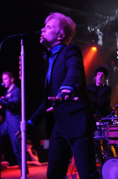 Patrick Stump at La Zona Rosa, Austin, Texas 10/19/11 - photo by Jeff Barri