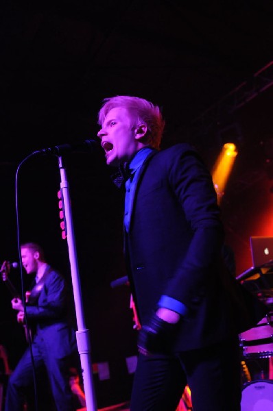 Patrick Stump at La Zona Rosa, Austin, Texas 10/19/11 - photo by Jeff Barri