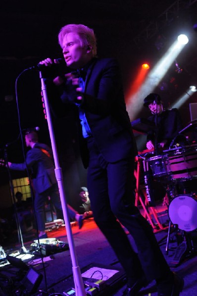 Patrick Stump at La Zona Rosa, Austin, Texas 10/19/11 - photo by Jeff Barri