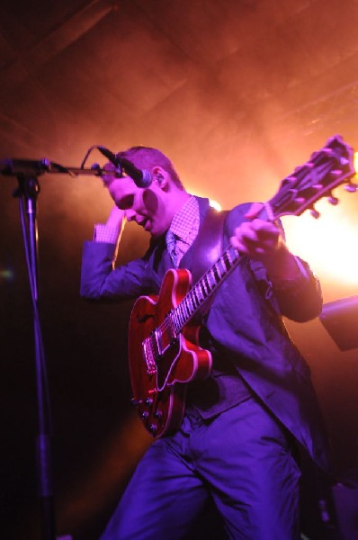 Patrick Stump at La Zona Rosa, Austin, Texas 10/19/11 - photo by Jeff Barri