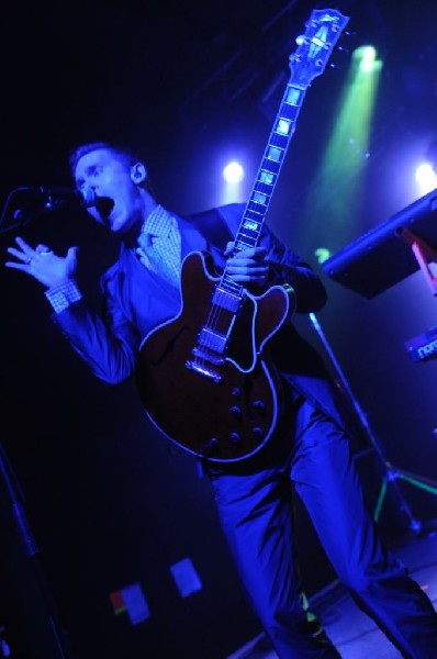 Patrick Stump at La Zona Rosa, Austin, Texas 10/19/11 - photo by Jeff Barri