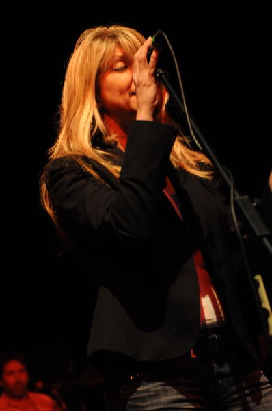 Paula Nelson at the Help Austin Help Haiti Benefit, Austin Music Hall