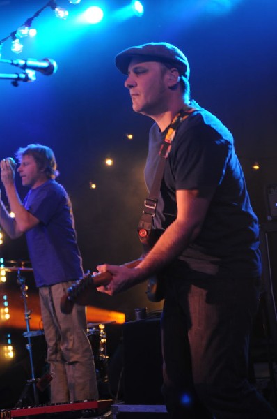 Pavement at Stubb's BarBQ Austin, Texas 09/28/10 - Photos by Jeff Barringer