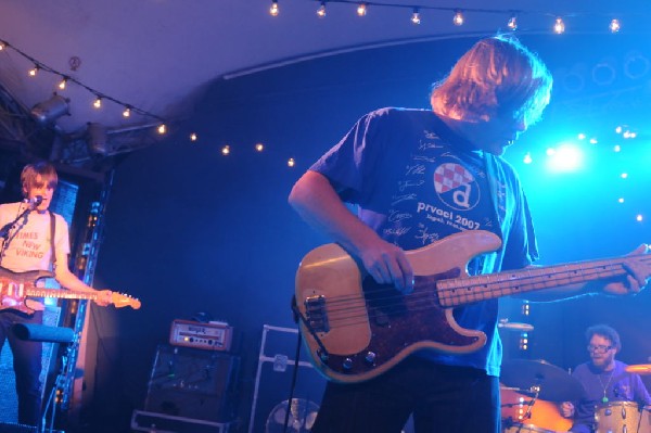 Pavement at Stubb's BarBQ Austin, Texas 09/28/10 - Photos by Jeff Barringer