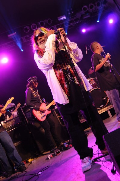 George Clinton and Parliament Funkadelic at Stubb's BarBQ, Austin Texas, 04