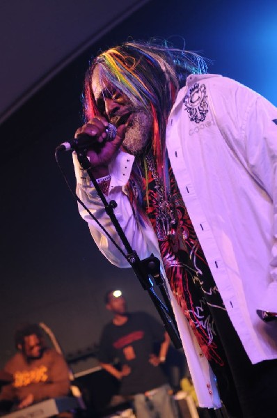 George Clinton and Parliament Funkadelic at Stubb's BarBQ, Austin Texas, 04