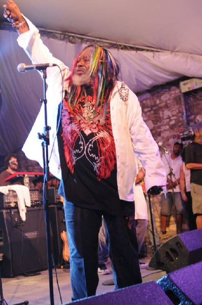 George Clinton and Parliament Funkadelic at Stubb's BarBQ, Austin Texas, 04