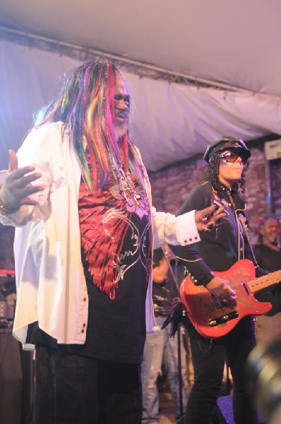 George Clinton and Parliament Funkadelic at Stubb's BarBQ, Austin Texas, 04