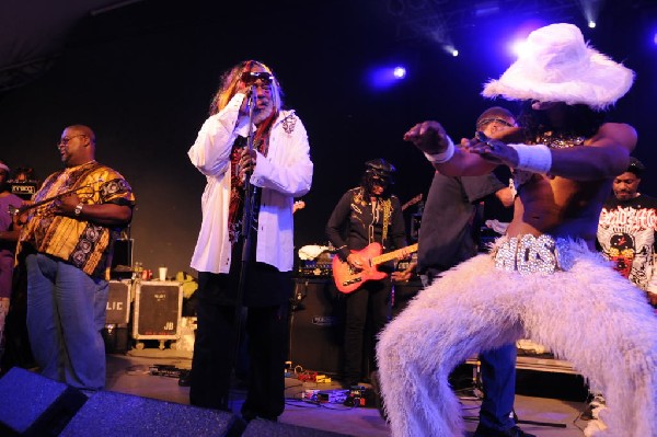 George Clinton and Parliament Funkadelic at Stubb's BarBQ, Austin Texas, 04