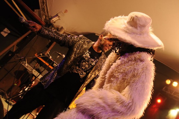 George Clinton and Parliament Funkadelic at Stubb's BarBQ, Austin Texas, 04