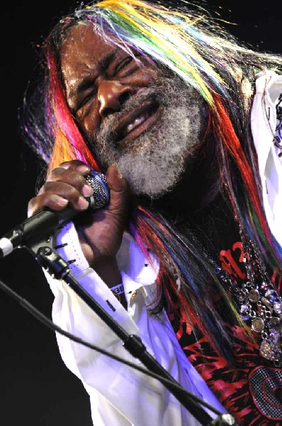 George Clinton and Parliament Funkadelic at Stubb's BarBQ, Austin Texas, 04