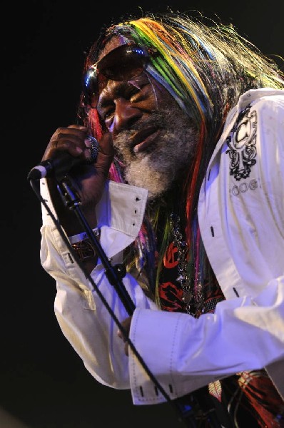 George Clinton and Parliament Funkadelic at Stubb's BarBQ, Austin Texas, 04