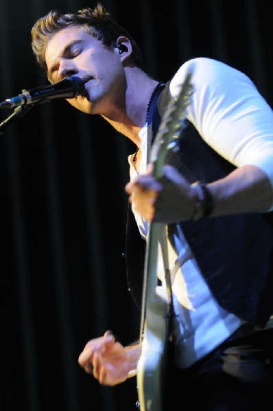 Plain White T's at the Frank Erwin Center, Austin, Texas