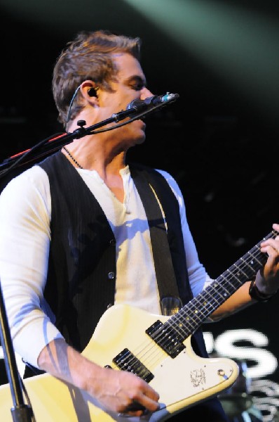 Plain White T's at the Frank Erwin Center, Austin, Texas