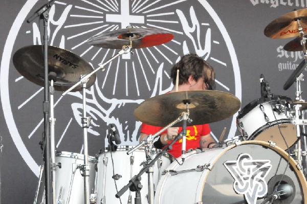 Powderburn at the Mayhem Festival Verizon Wireless Amphitheater