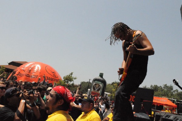 Powderburn at the Mayhem Festival Verizon Wireless Amphitheater