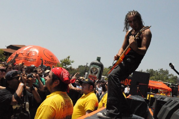 Powderburn at the Mayhem Festival Verizon Wireless Amphitheater