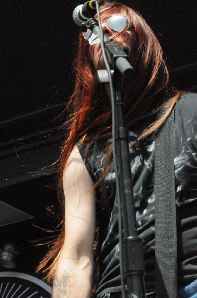 Powderburn at the Mayhem Festival Verizon Wireless Amphitheater