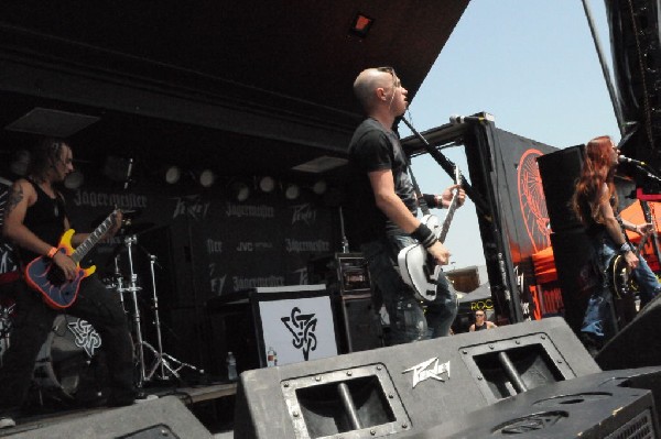 Powderburn at the Mayhem Festival Verizon Wireless Amphitheater