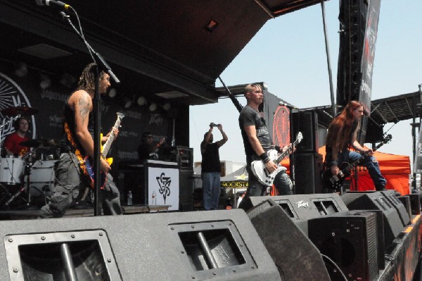 Powderburn at the Mayhem Festival Verizon Wireless Amphitheater