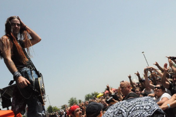 Powderburn at the Mayhem Festival Verizon Wireless Amphitheater