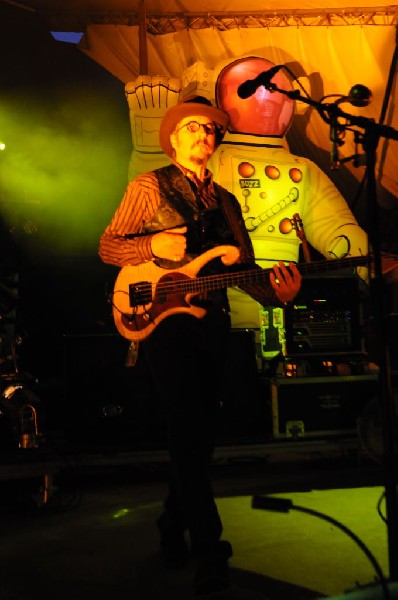 Primus at Stubb's BarBQ, Austin, Texas 05/24/11 - photo by jeff barringer