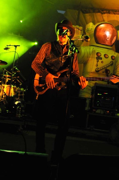 Primus at Stubb's BarBQ, Austin, Texas 05/24/11 - photo by jeff barringer