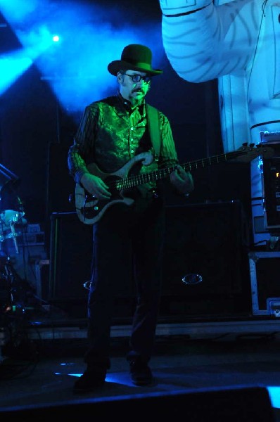 Primus at Stubb's BarBQ, Austin, Texas 05/24/11 - photo by jeff barringer