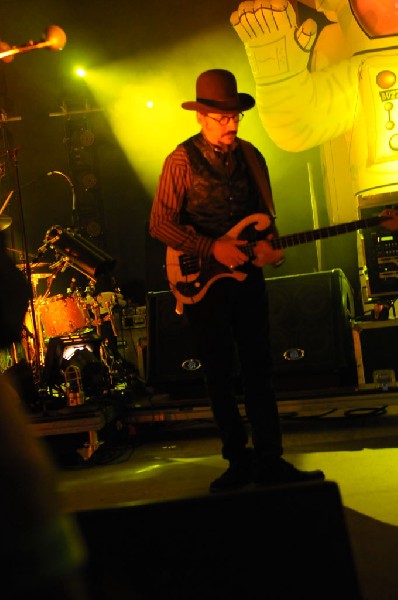 Primus at Stubb's BarBQ, Austin, Texas 05/24/11 - photo by jeff barringer