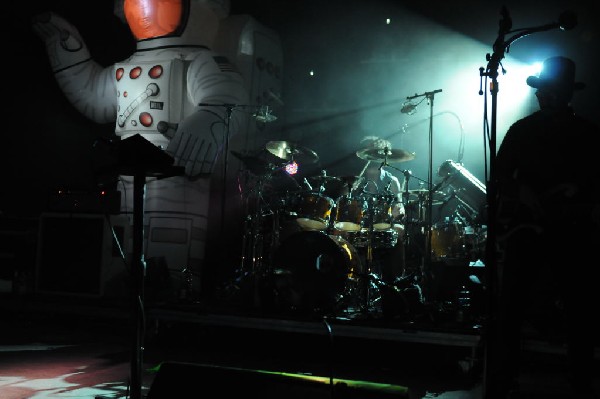 Primus at Stubb's BarBQ, Austin, Texas 05/24/11 - photo by jeff barringer