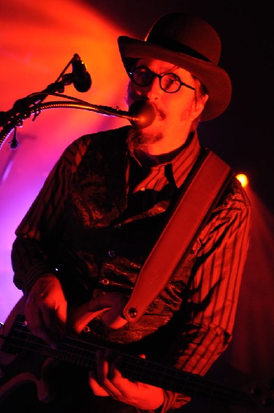 Primus at Stubb's BarBQ, Austin, Texas 05/24/11 - photo by jeff barringer