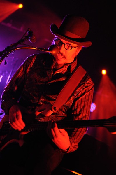 Primus at Stubb's BarBQ, Austin, Texas 05/24/11 - photo by jeff barringer