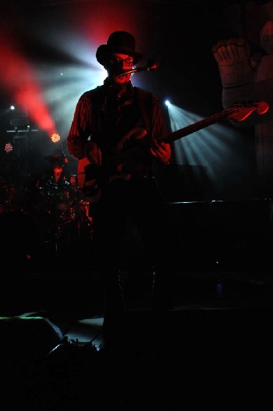 Primus at Stubb's BarBQ, Austin, Texas 05/24/11 - photo by jeff barringer