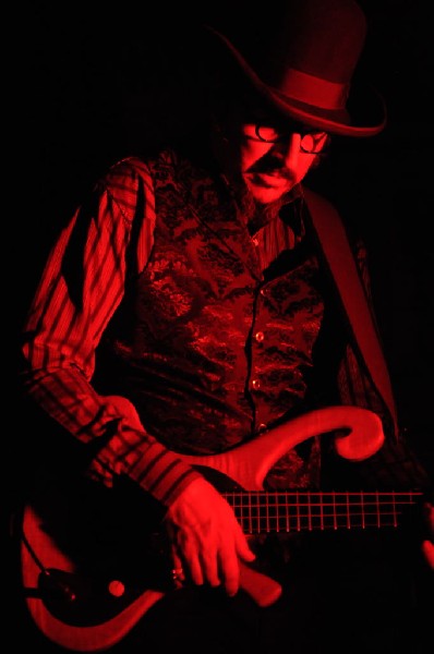 Primus at Stubb's BarBQ, Austin, Texas 05/24/11 - photo by jeff barringer