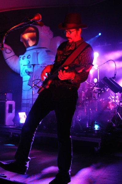 Primus at Stubb's BarBQ, Austin, Texas 05/24/11 - photo by jeff barringer