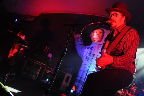 Primus at Stubb's BarBQ, Austin, Texas 05/24/11 - photo by jeff barringer