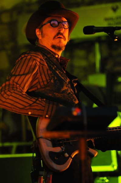 Primus at Stubb's BarBQ, Austin, Texas 05/24/11 - photo by jeff barringer