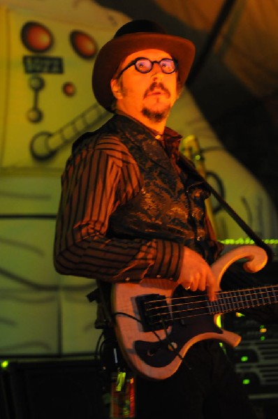 Primus at Stubb's BarBQ, Austin, Texas 05/24/11 - photo by jeff barringer