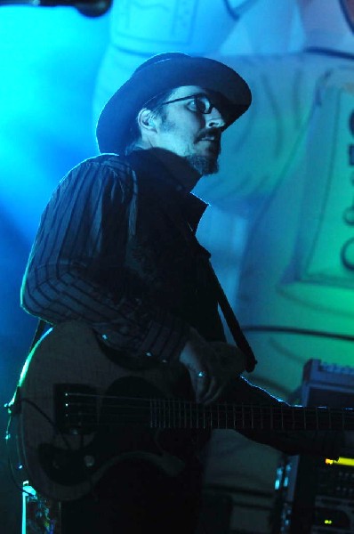 Primus at Stubb's BarBQ, Austin, Texas 05/24/11 - photo by jeff barringer