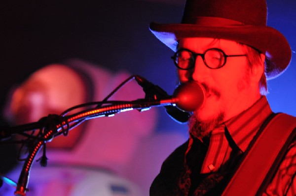 Primus at Stubb's BarBQ, Austin, Texas 05/24/11 - photo by jeff barringer