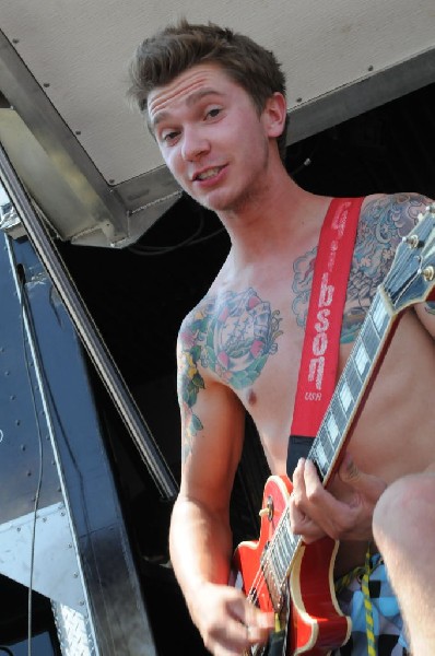 Red Car Wire at Warped Festival, San Antonio, Texas