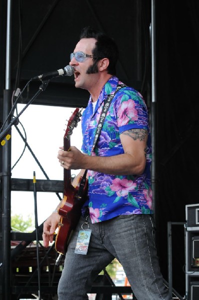 Reel Big Fish on the Route 66 Stage, Warped Tour, Verizon Wireless Amphithe