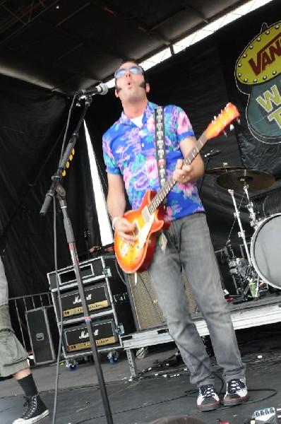 Reel Big Fish on the Route 66 Stage, Warped Tour, Verizon Wireless Amphithe